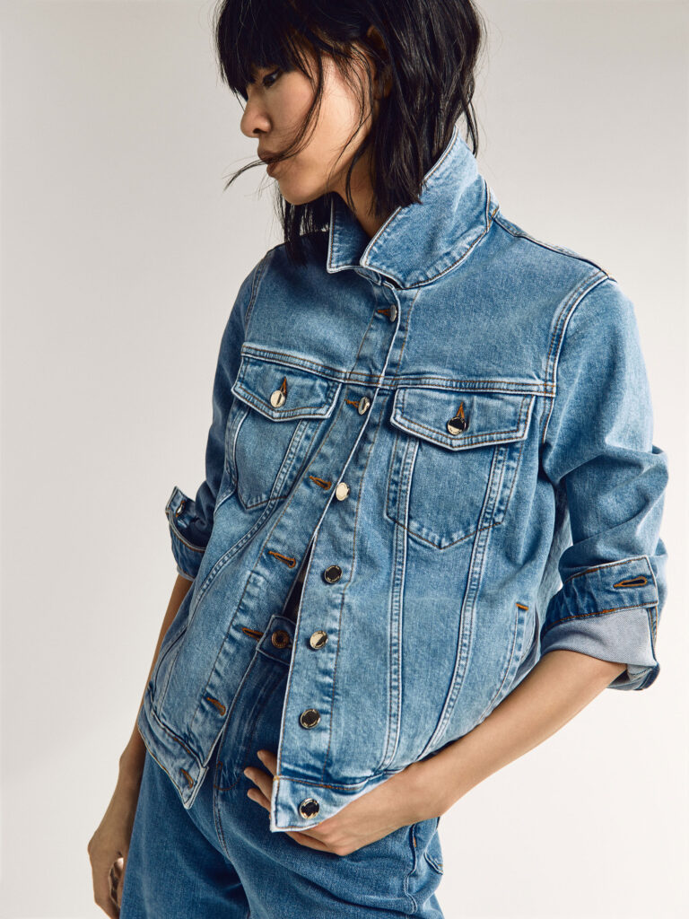 <img scr="https://www.stylowamoda.pl/olsztyn-osobista-stylistka-zakupy-ze-stylistka-przeglad-szafy.jpg" alt="Zakupy-ze-stylistką-przegląd-szafy-analiza-kolorystyczna-kreowanie-wizerunku-warsztaty-stylu"/>