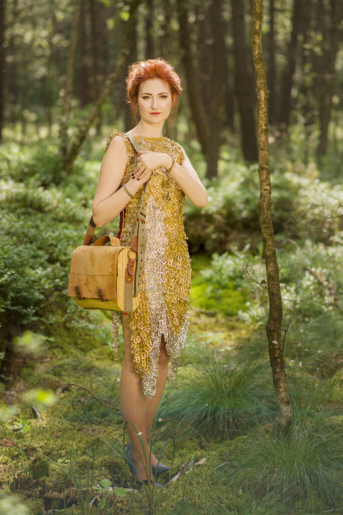 <img scr="https://www.stylowamoda.pl/osobista-stylistka-zakupy-ze-stylistką-olsztyn-warszawa.jpg" alt="Zakupy-ze-stylistką-przegląd-szafy-analiza-kolorystyczna-kreowanie-wizerunku-warszawa-olsztyn-trójmiasto-poznań"/>