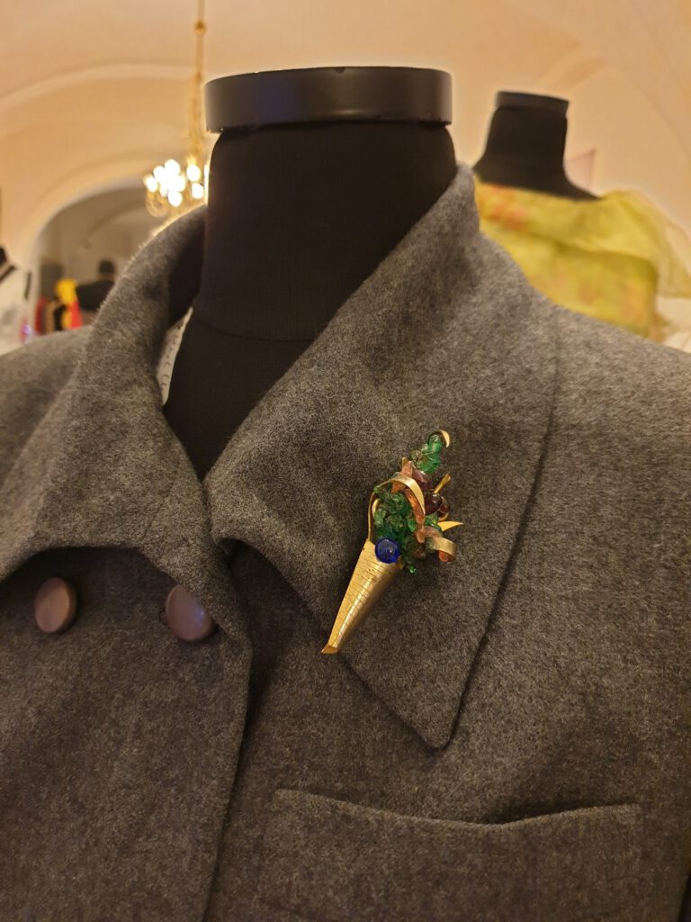 <img scr="https://www.stylowamoda.pl/osobista-stylistka.jpg" alt="Zakupy-ze-stylistką-przegląd-szafy-analiza-kolorystyczna-kreowanie-wizerunku-warszawa-olsztyn-trójmiasto-poznań"/>