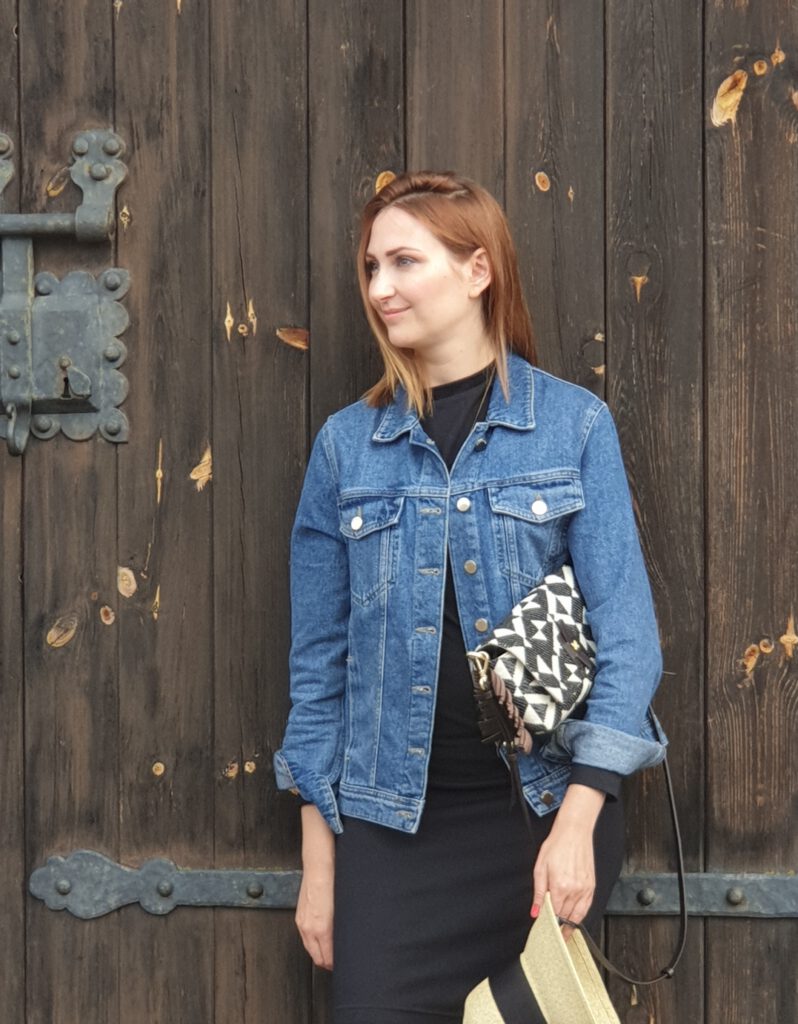 <img scr="https://www.stylowamoda.pl/osobista-stylistka-warszawa.jpg" alt="Zakupy-ze-stylistką-przegląd-szafy-analiza-kolorystyczna-kreowanie-wizerunku-warszawa-olsztyn-trójmiasto-poznań"/>