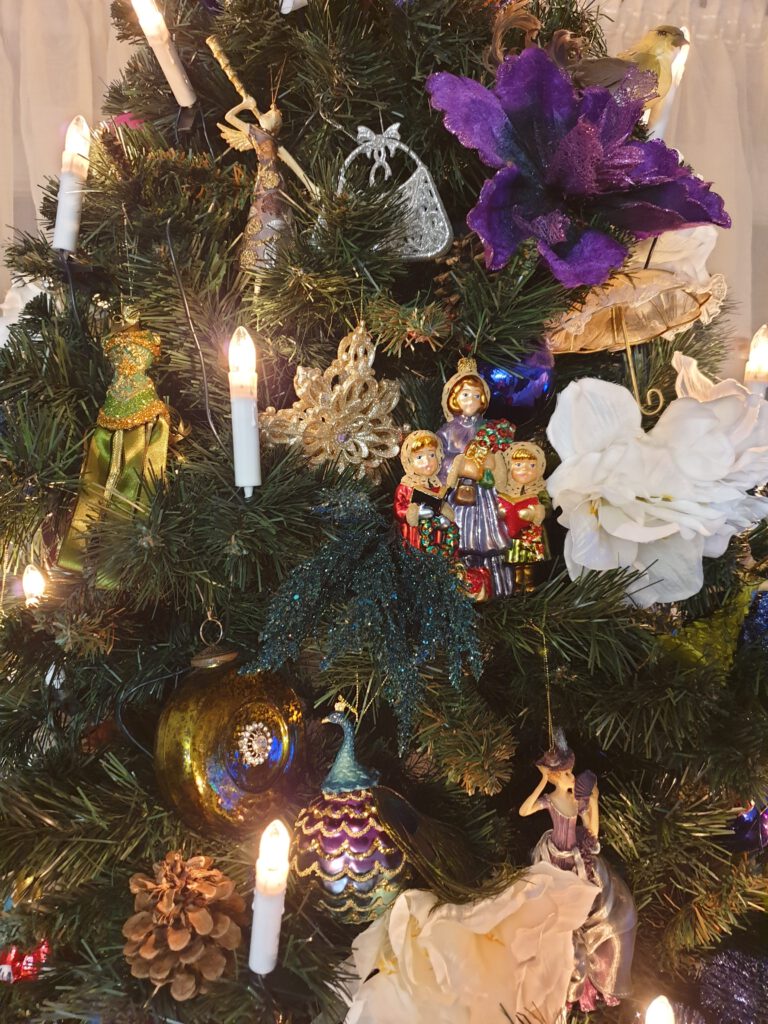 <img scr="https://www.stylowamoda.pl/olsztyn-osobista-stylistka-zakupy-ze-stylistką-przeglad-szafy.jpg" alt="Zakupy-ze-stylistką-przegląd-szafy-analiza-kolorystyczna-kreowanie-wizerunku-warsztaty-stylu"/>