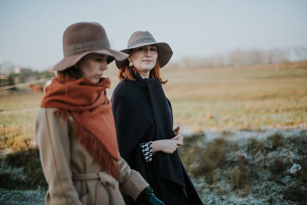 <img scr="https://www.stylowamoda.pl/olsztyn-osobista-stylistka-zakupy-ze-stylistką-przeglad-szafy.jpg" alt="Zakupy-ze-stylistką-przegląd-szafy-analiza-kolorystyczna-kreowanie-wizerunku-warsztaty-stylu"/>