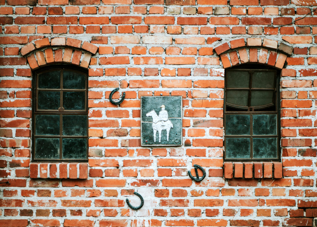 <img scr="https://www.stylowamoda.pl/warszawa-podcast-osobista-stylistka-zakupy-ze-stylistką-przeglad-szafy.jpg" alt="Zakupy-ze-stylistką-przegląd-szafy-analiza-kolorystyczna-kreowanie-wizerunku-warsztaty-stylu"/>