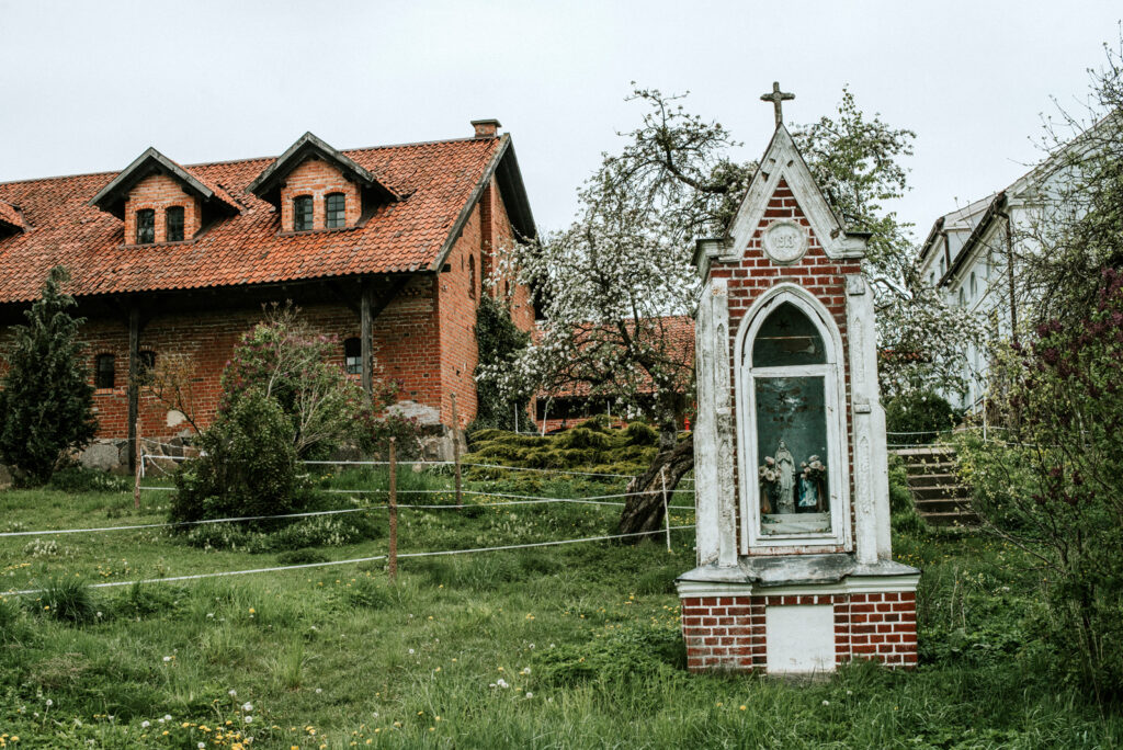<img scr="https://www.stylowamoda.pl/warszawa-podcast-osobista-stylistka-zakupy-ze-stylistką-przeglad-szafy.jpg" alt="Zakupy-ze-stylistką-przegląd-szafy-analiza-kolorystyczna-kreowanie-wizerunku-warsztaty-stylu"/>